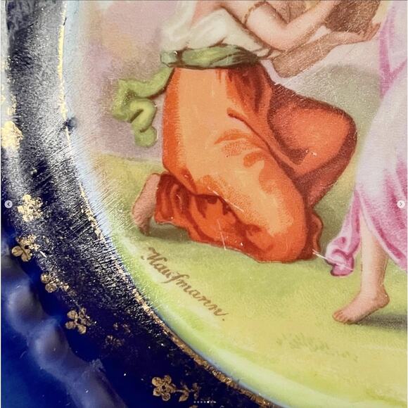 Antique Porcelain Cabinet Plate Flow Blue Hand Painted Cherub Kaufmann Austria - Picture 5 of 7